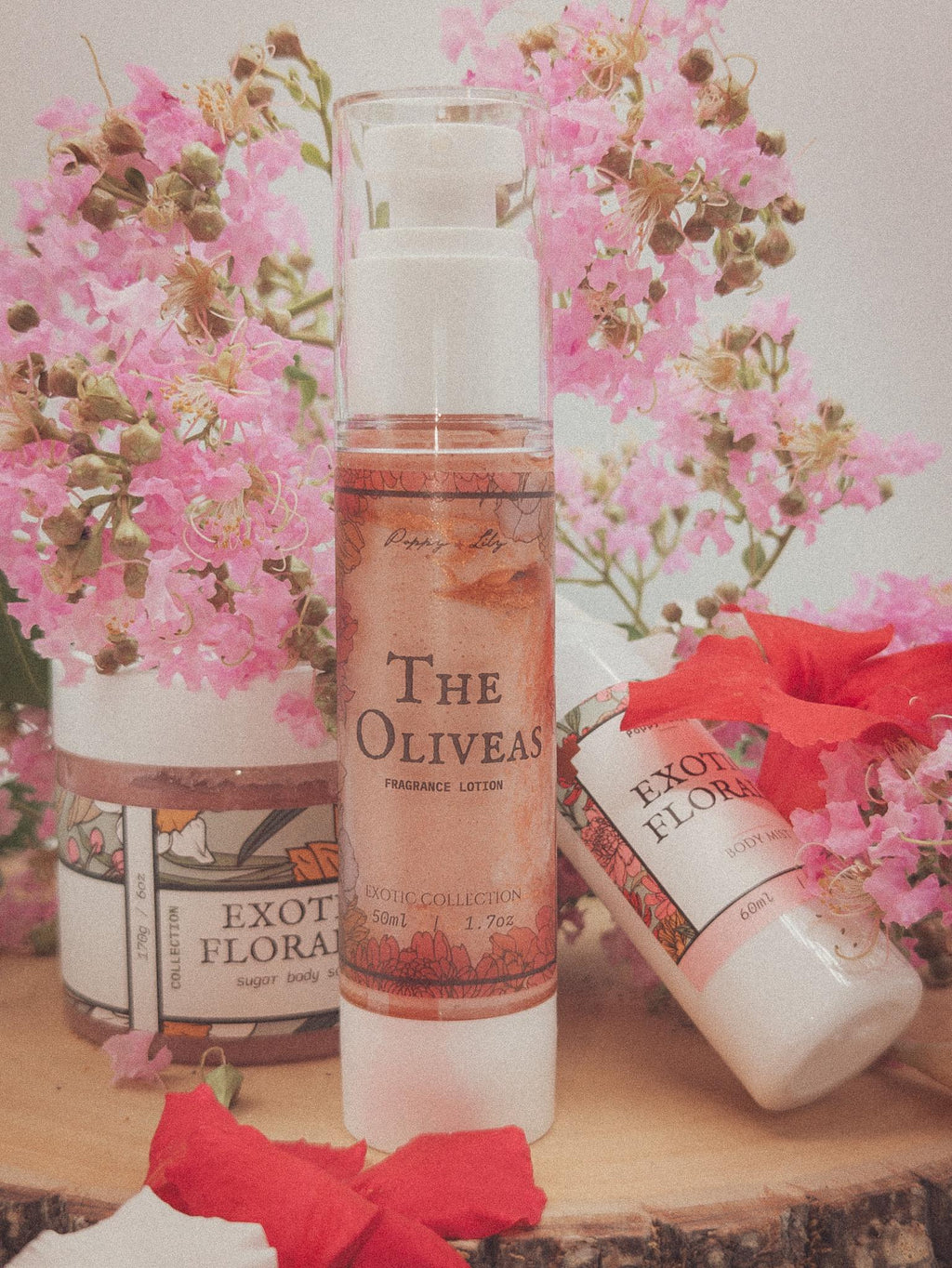 Olivea Shimmering Body Glow Lotion | Vanilla, Lily, Peach & Mango