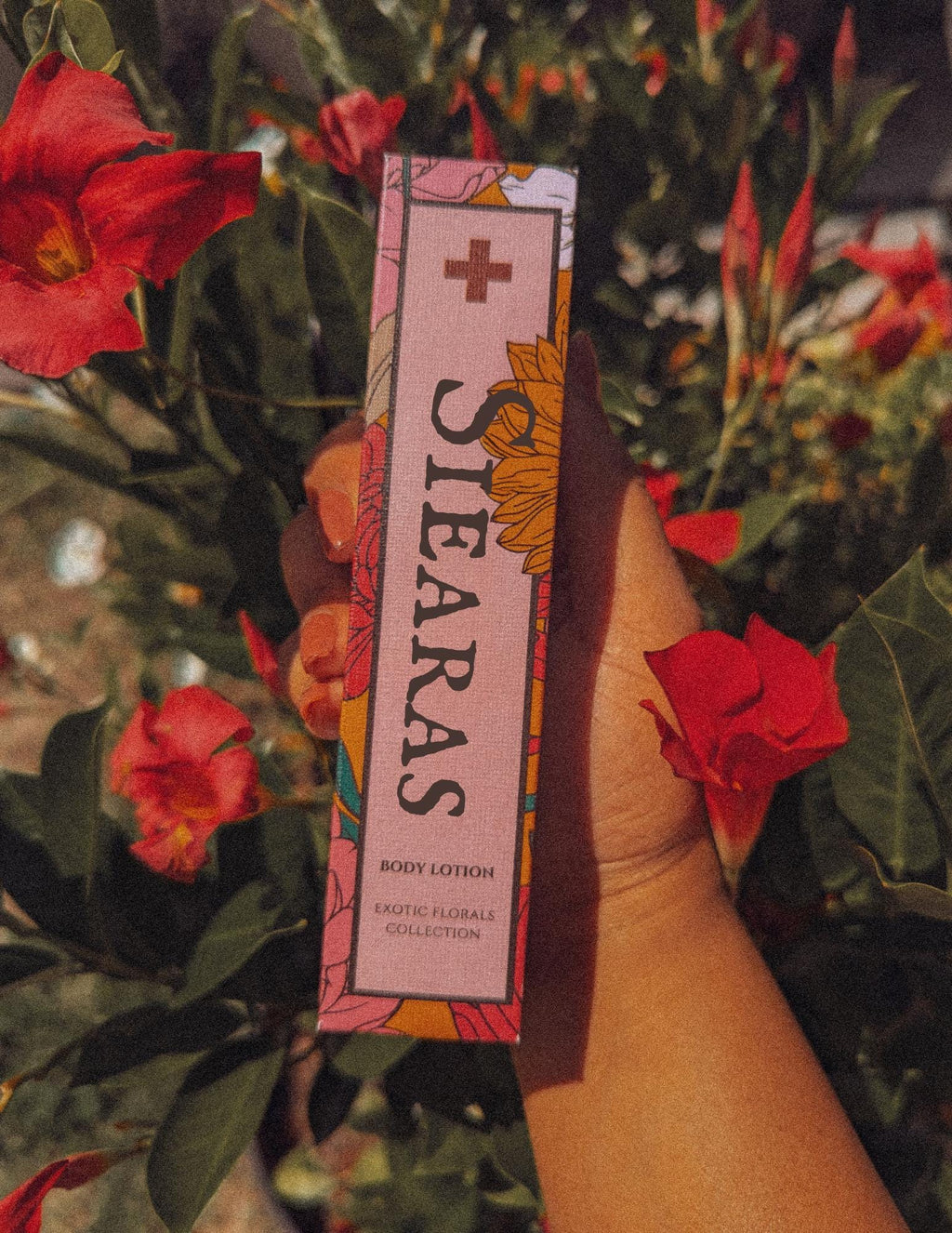 Siearas Shimmering Body Oil Lotion | Lilac and Wisteria